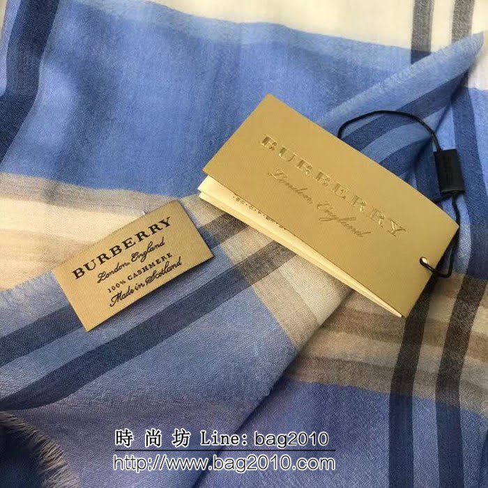 BURBERRY巴寶莉原單 18專櫃新款格紋戒指絨圍巾 LLWJ6078